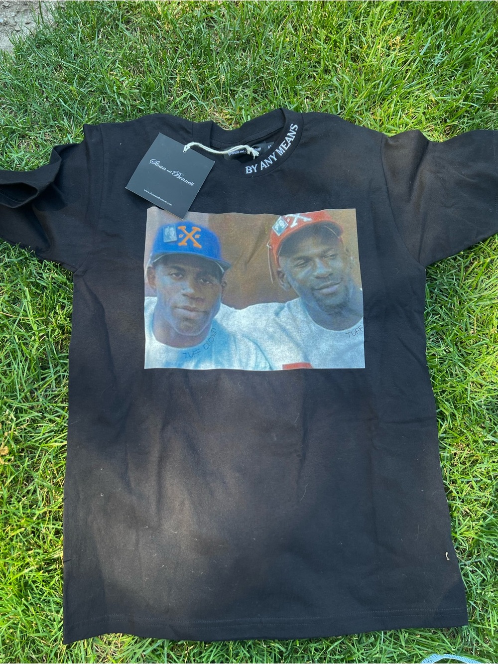 Black Men’s Graphic Short-Sleeve Tee